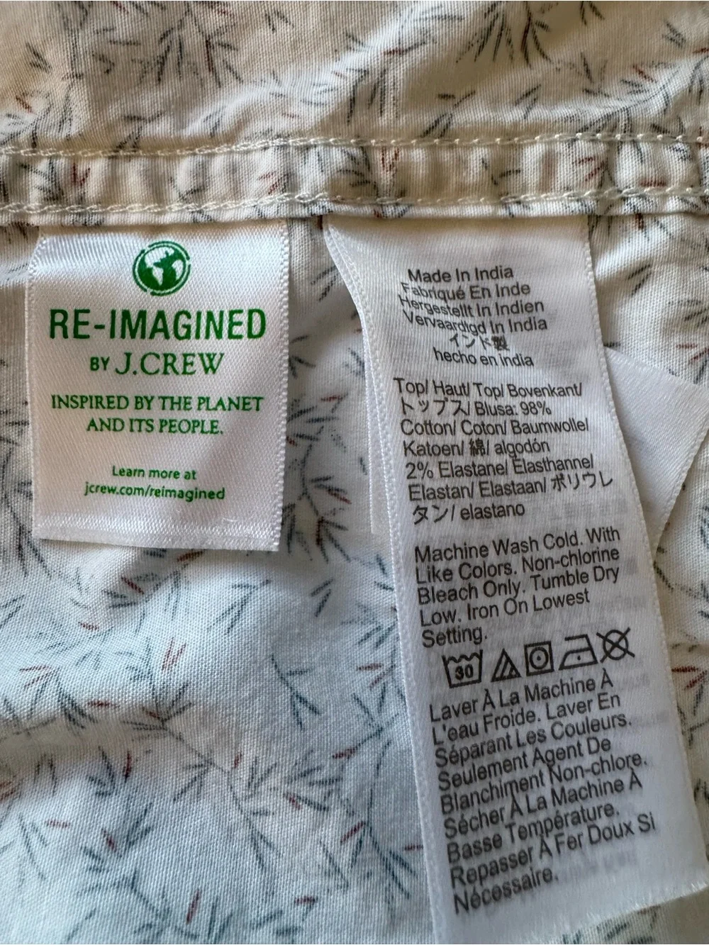 Botanical Breeze: The Ultimate J.Crew Flex Washed Button-Down untucked